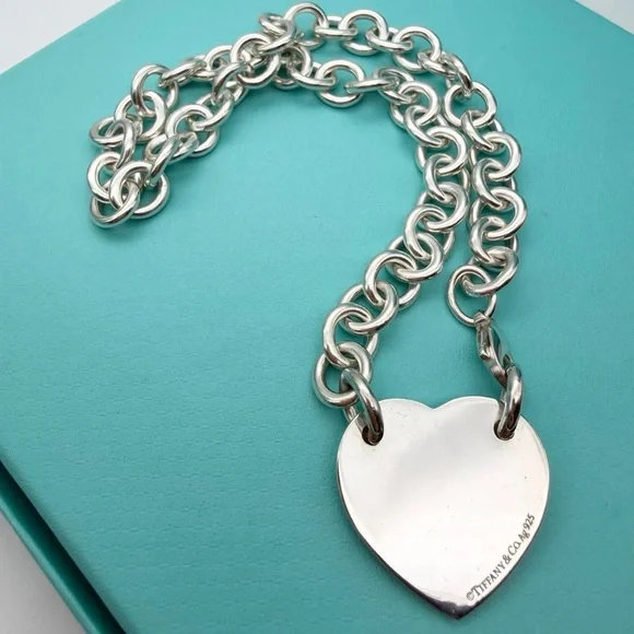 Tiffany & Co. Euc 15.25” approx XL center heart choker necklace - Picture 6 of 10